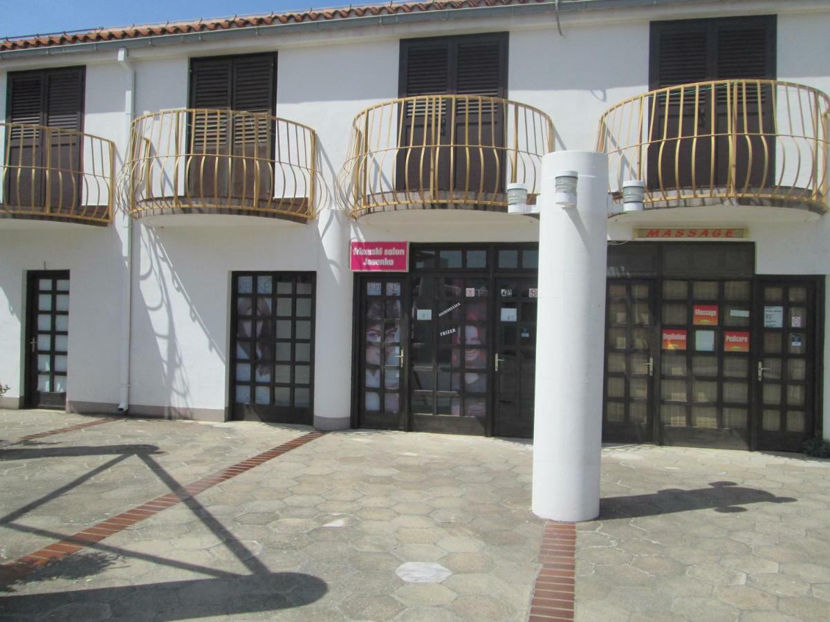 Mobile Home Pearl Of Murter يزيرا المظهر الخارجي الصورة