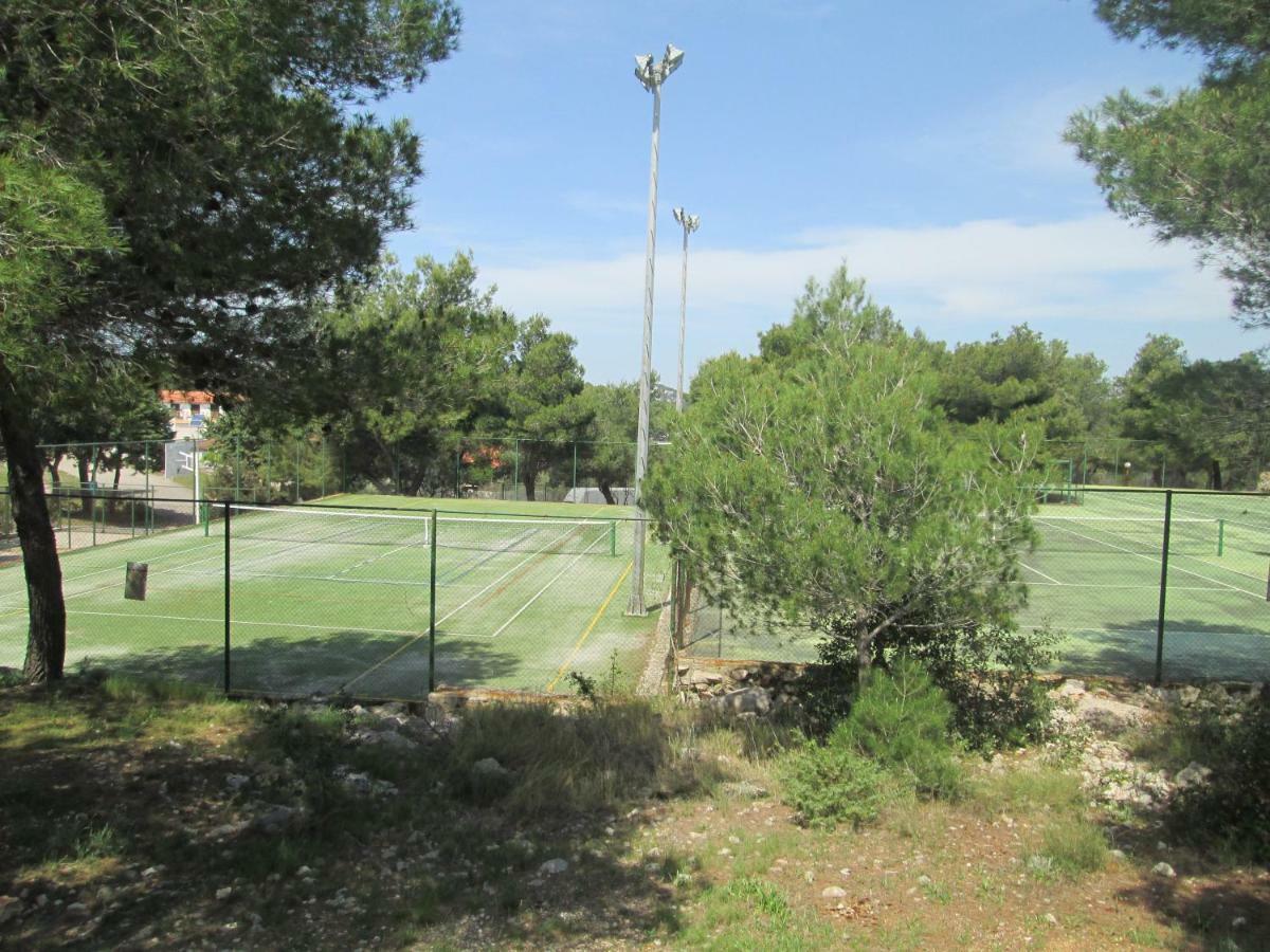 Mobile Home Pearl Of Murter يزيرا المظهر الخارجي الصورة