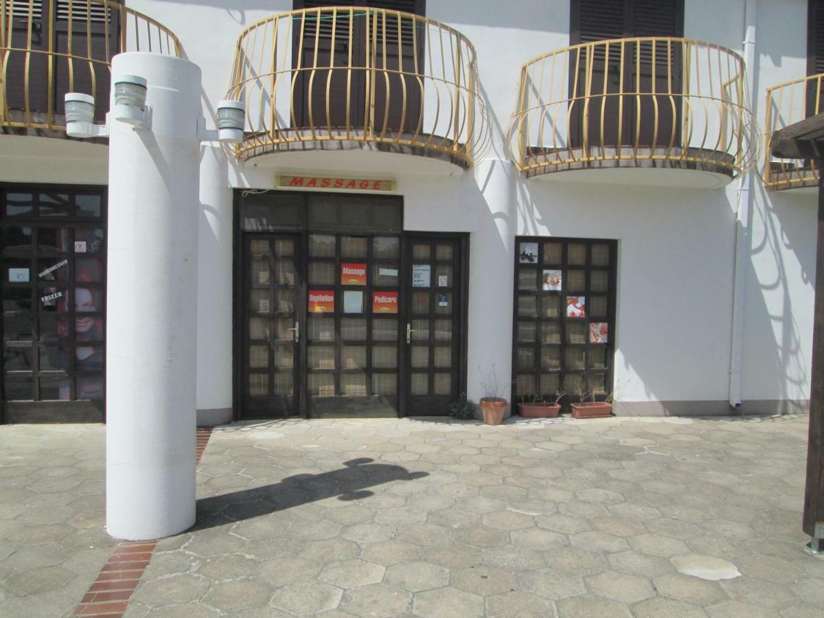 Mobile Home Pearl Of Murter يزيرا المظهر الخارجي الصورة